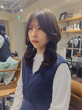 ラボヌール ヘアー エクラ(La Bonheur hair eclat) シースルーバング。