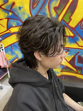 カーニー 上野(kearny) センターパートウルフ/ニュアンスパーマ/スパイラルパーマ