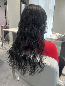 リラス 博多(rilas) ロングヘア　スパイラルパーマ　セットかんたん