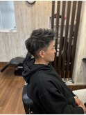 ツーブロショート+ハイライト