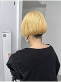 ブリーチカラー　イエロー　刈り上げボブ　髪質改善【山口】