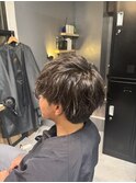緩めのツイストで大人マッシュショート
