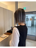 ヘアーポケット リタ(HAIR POCKET ritta)&nbsp;切りっぱなしボブ×アンブレラカラーミルクティーブロンド