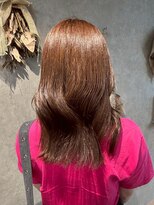 パーミル ヘア クマモト(permille ‰ hair Kumamoto)&nbsp;ブラウン×巻き髪