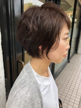 ミジョレ(MIJYORE) ショート×ニュアンスパーマ