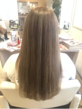 オッジ ヘアー 深谷店(Oggi Hair) スモーキーハイライト