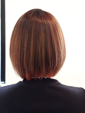 ゼル 熊谷(ZELE) オシャレナチュラルボブ