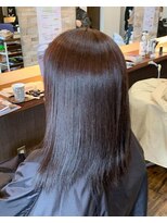 エスケーリバース(SK re:birth) 天然成分オーガニックカラーに、マイクロバブルでのシャンプー