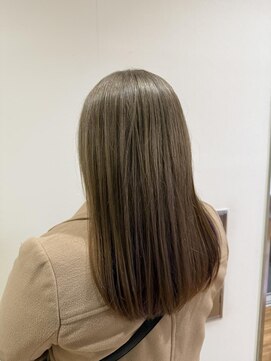 アングゥギャラリー(ungu GALLERY) シルバーベージュ