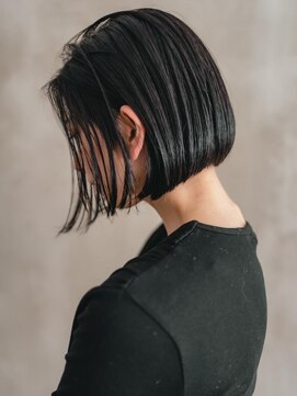 ベンジー 中目黒ii店(benji) シンプルな前下がりボブ　2