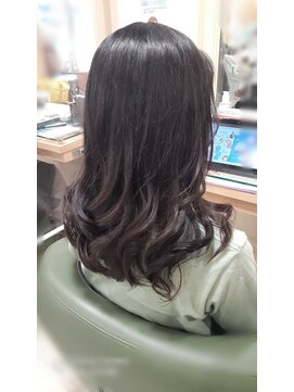 アエラス(Aeolus) 艶感香草カラー