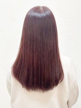 セルカ 新宿(CERCA) ピンクカラー【CERCA新宿/新宿西口】