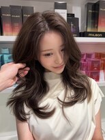 ウォーレントリコミニューヨーク ハービスエント大阪梅田店(WARREN TRICOMI NEW YORK)&nbsp;ミディアム抜け感レイヤー