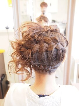 ヘアサロン ハリコット(Hair Salon Haricot) 編み込みサイドアレンジ