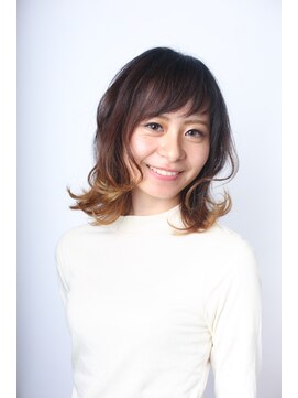 ジェフィー(Jeffy) 外ハネミディアム