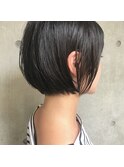 bibito   マニッシュな黒髪小顔エッジフレンチボブ 縮毛矯正