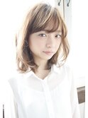 大人可愛い20代30代40代前下がりミディアムボブ丸みミディ 柏