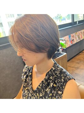 リズムネクスト(r-ism next) 頭と首をキレイに魅せる、カッコ良すぎない丸みハンサム♪