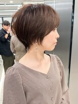 大人可愛い/20代30代40代/黒髪/前下がりショート/丸みショート