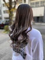 フツーロ 栄(FUTURO) グラデーション/カラー/ハイトーン/エクステ/プルエクステ