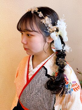 ヘアーボー ラーラ(hairbeau L'ala) 編みおろしヘア