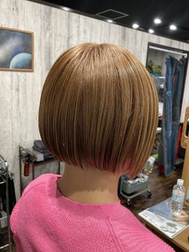 アイリーファンビリ(irie fambilly) ミニボブ☆髪質改善メテオカラー