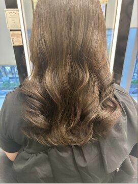 アピッシュ ギンザ(apish ginza) コテ巻き風パーマ/韓国ヘア/パーマスタイル/ロングパーマ