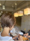 ショートボブ