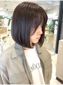 大人可愛い前下がりナチュラルボブ