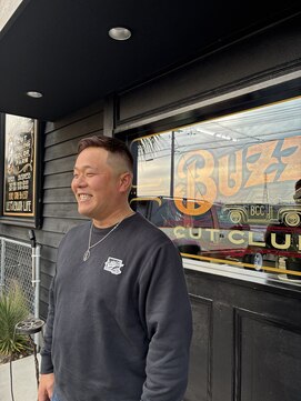 バズ(BUZZ) メンズショート