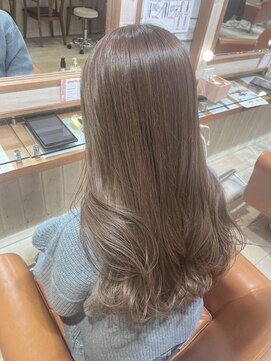 ネオリーブ クタ 町田店(Neolive kuta) [Neolive kuta] cinnamonbeige