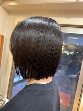 オーガニックマインド 坂戸 鶴ヶ島(organic+mind) 大人可愛い艶カラーアッシュブラウン切りっぱなしボブ