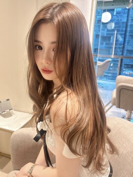 マインバイアフロートギンザ(MYNE by AFLOAT GINZA) レイヤーカット/透明感カラー