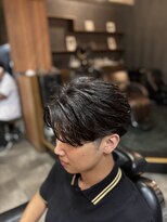 ワンワンオー バーバーショップ コンチネンタル(@110 BARBER SHOP continental)&nbsp;センターパート