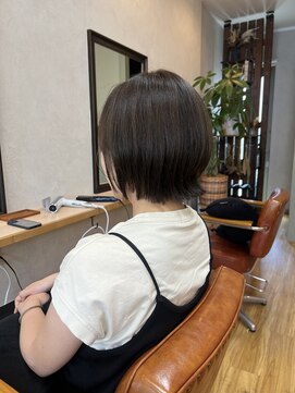 ランプヘアーデザイン(LAMP HAIR DESIGN) 【LANP HAIR DESIGN 堀田】レイヤーボブ/カーキカラー