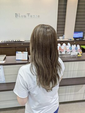 ブルーテーフ(Bleu Terre) 盛岡　大人世代おすすめ【白髪ぼかしハイライトベージュ】40代