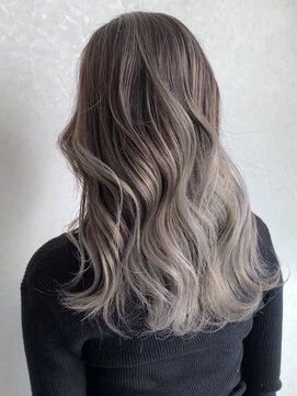 ラグーン(LAGOON) バレイヤージュグレージュハイライトダブルカラーケアブリーチ