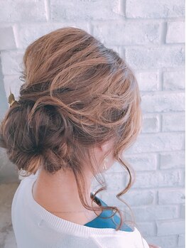 ヘアーサロン ブラン(Hair Salon Blanc)の写真/結婚式やお呼ばれなどにアップセット♪イベントやちょっと特別な日もプロの技でより華やかに可愛く☆