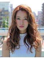 カドル(CUDDLE)&nbsp;エアリー感溢れる無造作ヘア