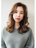 ノーヴェ(Nove)&nbsp;シークレットハイライトで艶レイヤーで上品なアッシュベージュに