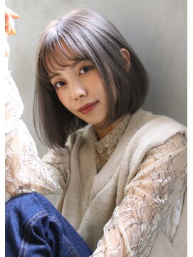 ロゼ 茨木(Rose) 【ROSE】ホワイティアッシュ＿ぶつ切りボブ＿透けバング