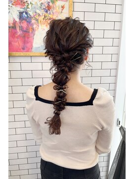 リール(THE RIRE.) ＊THE  RIRE.  結婚式お呼ばれ×編みおろしアレンジ＊