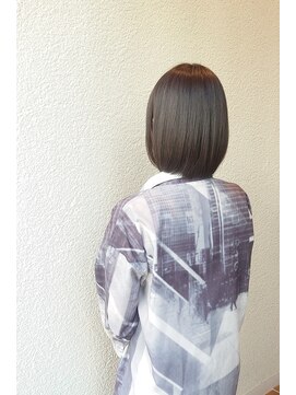 エルサフィロ ヨドヤバシ(el zafiro yodoyabashi) 【el zafiro yodoyabashi】シック ボブニュアンス224