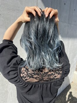 ヘアーラウンジ ラウレア 前橋店(LAULEA)の写真/初めてヘアカラーをする方におすすめ！最旬トレンドを意識したデザインカラーをご提案＊寒色系カラーも◎