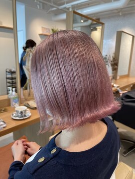 ハイネ(hyne) ピンク×ボブ