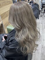 ジゼル(gisele)&nbsp;グレージュ