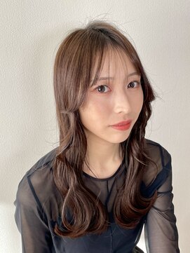 レヴィア(REVIA) レイヤーカット前髪カット顔まわりカット髪質改善