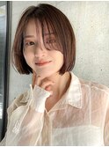 ミニボブ　切りっぱなし　前髪なし　モーヴピンク　内巻き