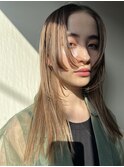 レイヤーカットハッシュカット顔まわりミディアムロング
