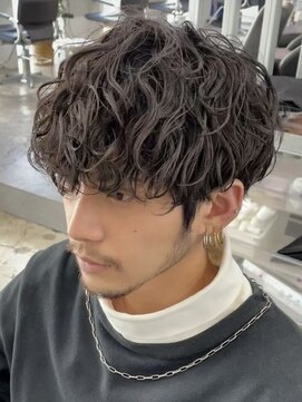 フィフス 仙台(fifth) 仙台スパイラルパーマシャドウパーマツーブロック刈り上げ高め